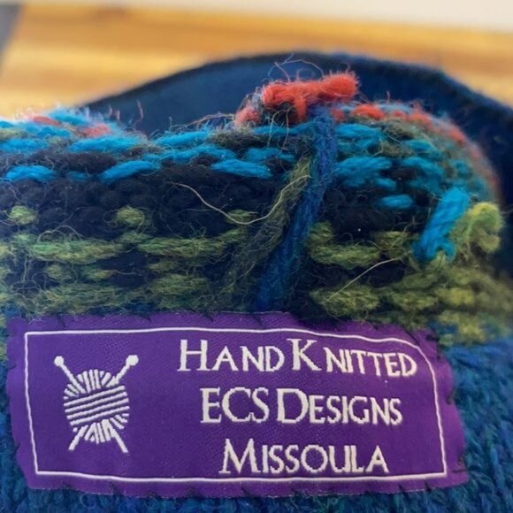 ECS Designs Hand Knitted Beanie - Picture 3 of 3